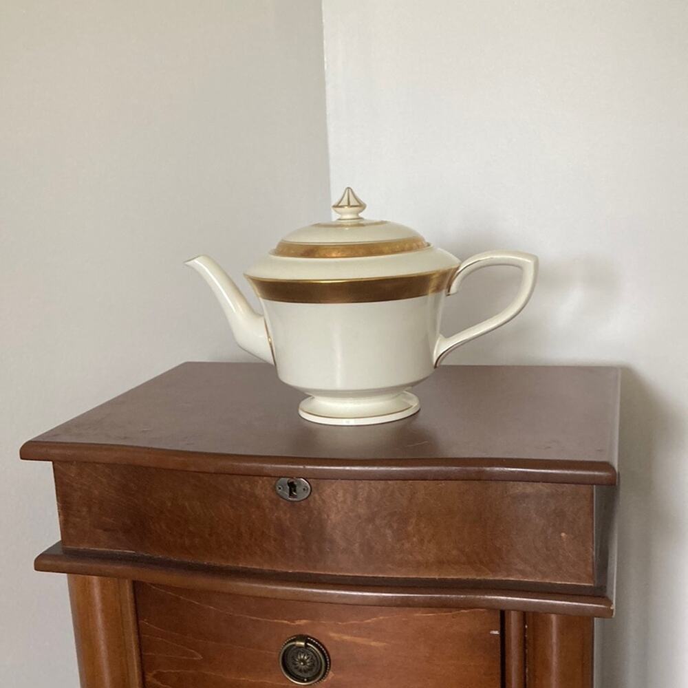 Vintage Royal Worcester Durham Pattern Teapot